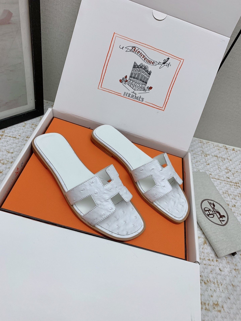 H**me5 slippers